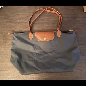 Medium Le Pliage Longchamp tote | open to offers!
